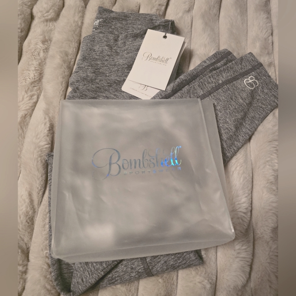 Bombshell scrunch leggings